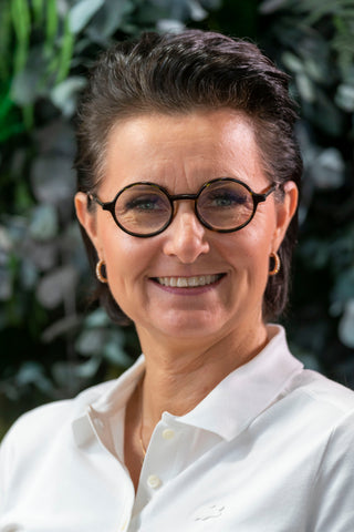 Birgit Schlee, Dentalhygienikerin und Inhaberin der BIO AKADEMIE